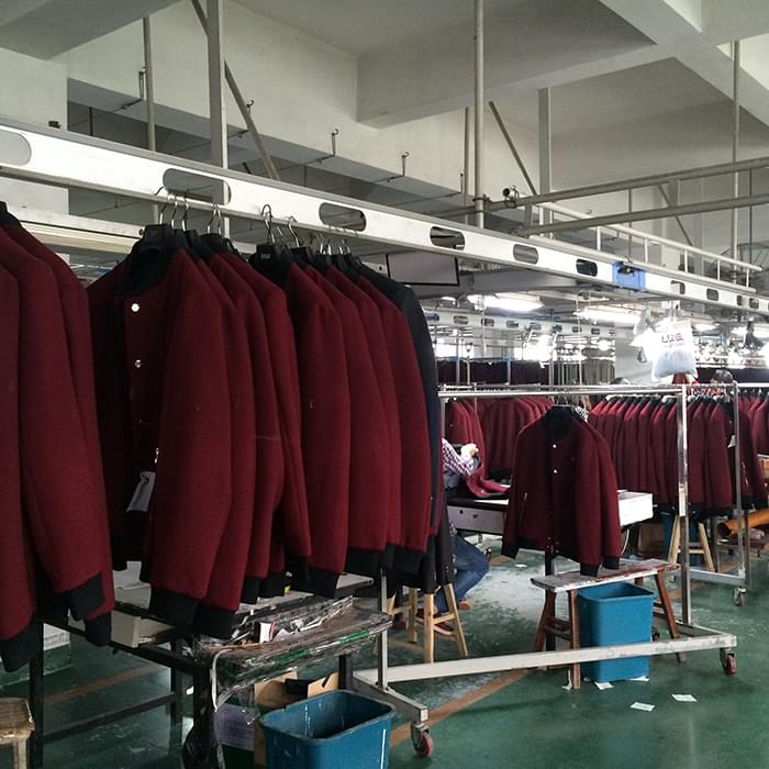 圣巧依生產(chǎn)車(chē)間（二）